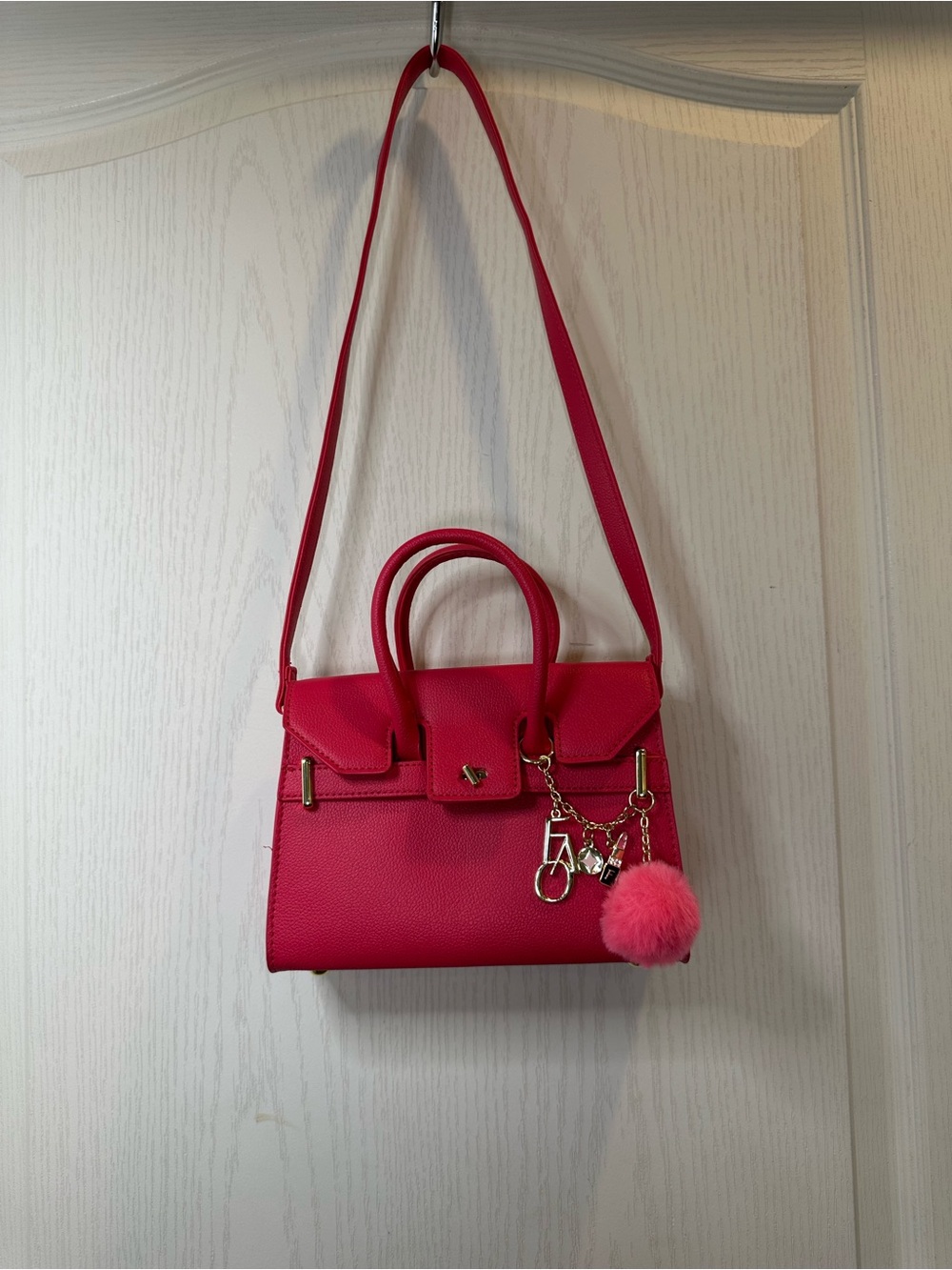 FAO Schwarz Hudson Tote Bag - Picture 8 of 13